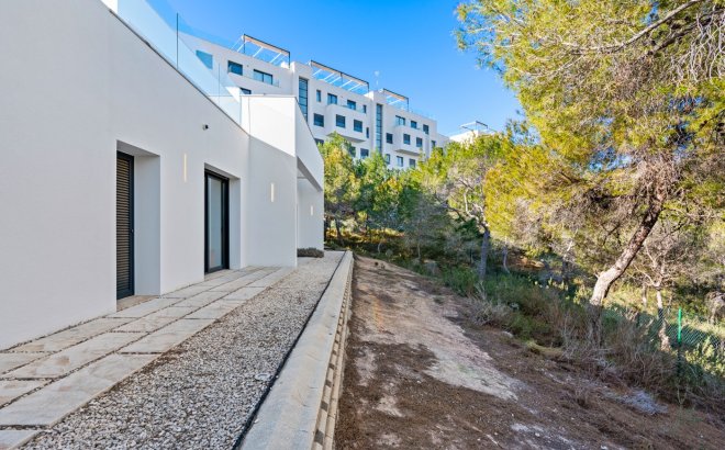 Resale - Villa -
Las Colinas Golf - Costa Blanca