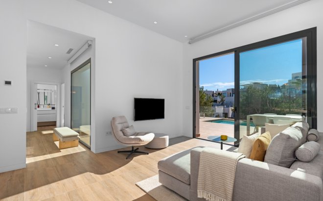 Resale - Villa -
Las Colinas Golf - Costa Blanca