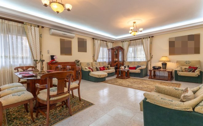 Resale - Villa -
Ciudad Quesada - Ciudad Quesada - Doña Pepa