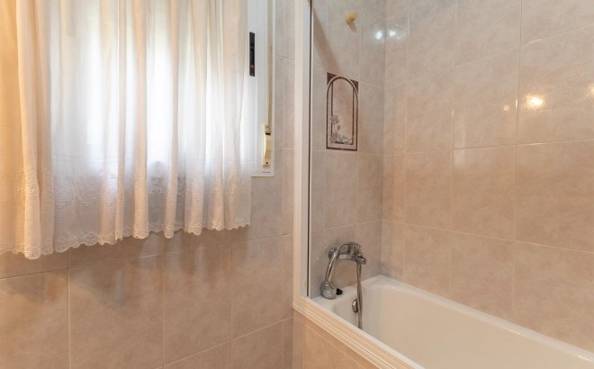 Resale - Villa -
Ciudad Quesada - Ciudad Quesada - Doña Pepa