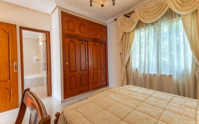 Resale - Villa -
Ciudad Quesada - Ciudad Quesada - Doña Pepa