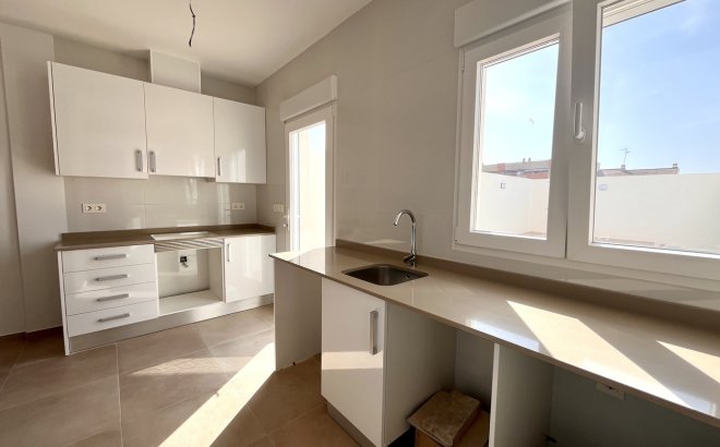 Resale - Town House -
Pilar de la Horadada - Costa Blanca