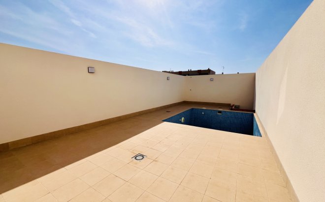 Resale - Town House -
Pilar de la Horadada - Costa Blanca