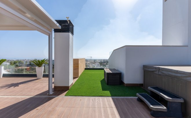 Resale - Penthouse -
Orihuela Costa - Costa Blanca