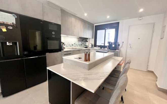 Resale - Apartment -
Pilar de la Horadada - Costa Blanca