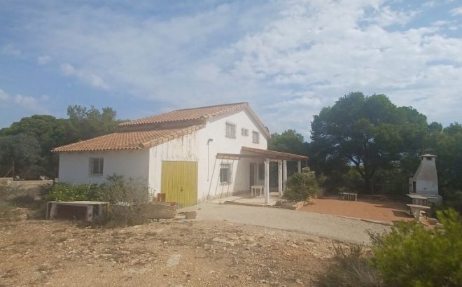 Resale - Villa -
Orihuela Costa - Costa Blanca