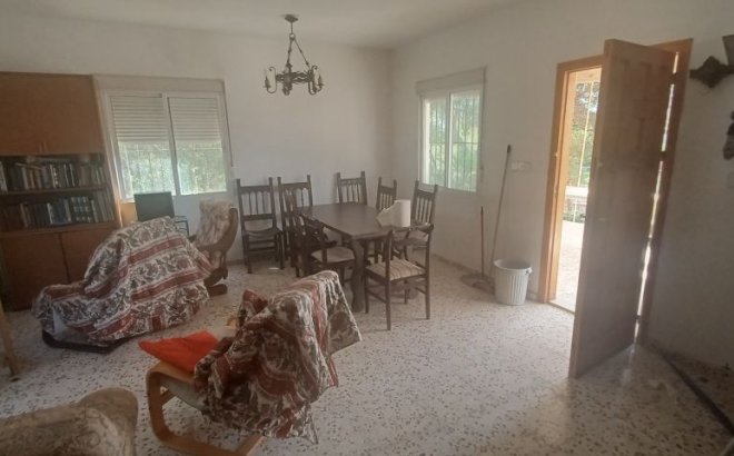 Resale - Villa -
Orihuela Costa - Costa Blanca