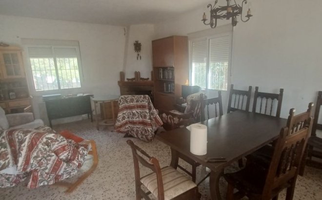 Resale - Villa -
Orihuela Costa - Costa Blanca