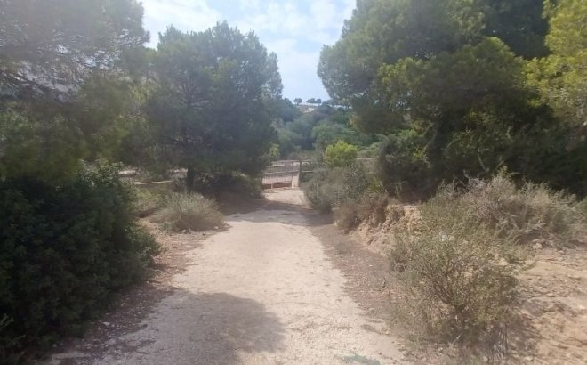 Resale - Villa -
Orihuela Costa - Costa Blanca