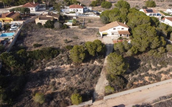 Resale - Villa -
Orihuela Costa - Costa Blanca