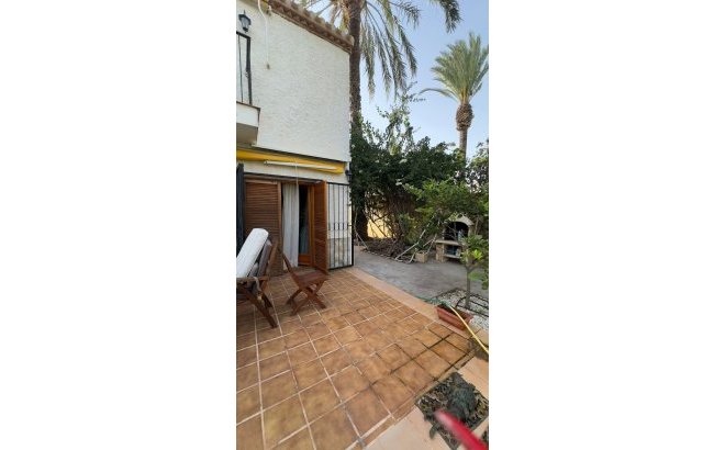 Resale - Villa -
Orihuela Costa - Punta Prima