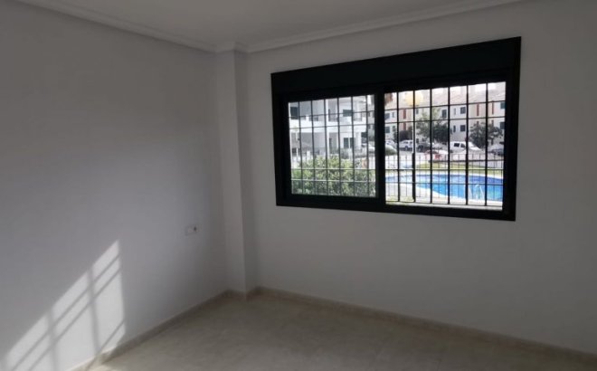 Herverkoop - Appartement -
Orihuela Costa - Costa Blanca