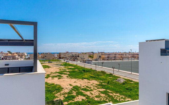 Resale - Villa -
Torre de la Horadada - Costa Blanca