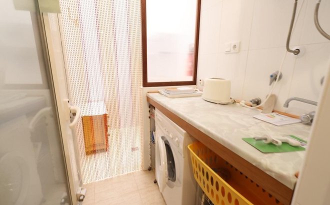 Resale - Bungalow -
Orihuela Costa - Costa Blanca