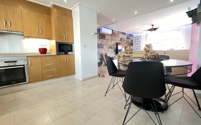 Revente - Appartement -
Los Dolses - Inland