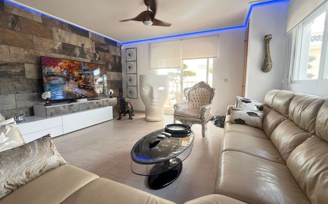 Revente - Appartement -
Los Dolses - Inland