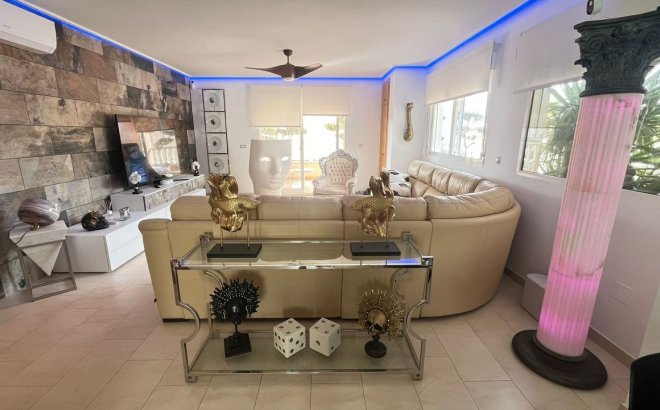 Revente - Appartement -
Los Dolses - Inland