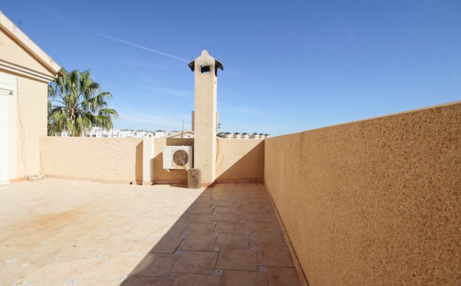 Herverkoop - Villa -
La Zenia - Costa Blanca