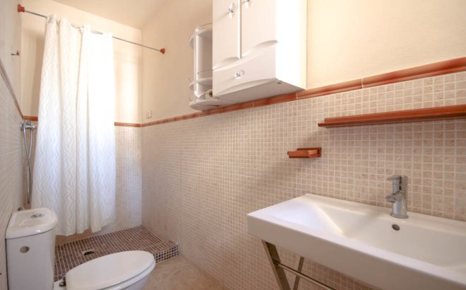 Herverkoop - Villa -
La Zenia - Costa Blanca