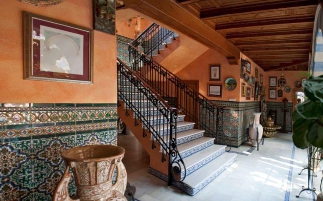 Resale - Villa -
Orihuela Costa - Costa Blanca