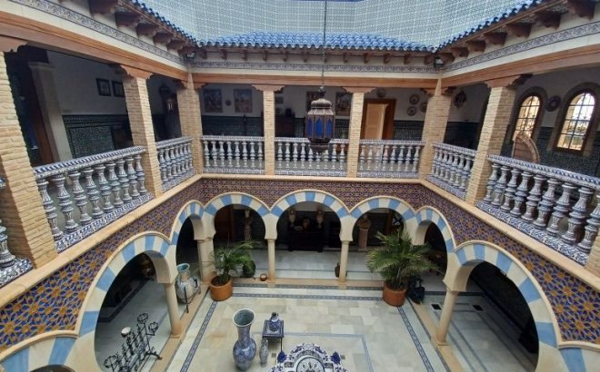 Resale - Villa -
Orihuela Costa - Costa Blanca