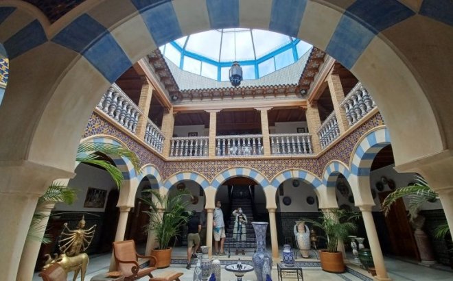 Resale - Villa -
Orihuela Costa - Costa Blanca