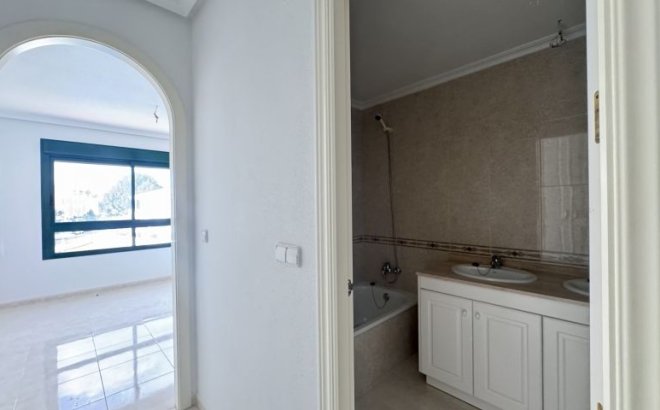 Resale - Apartment -
Orihuela Costa - Costa Blanca