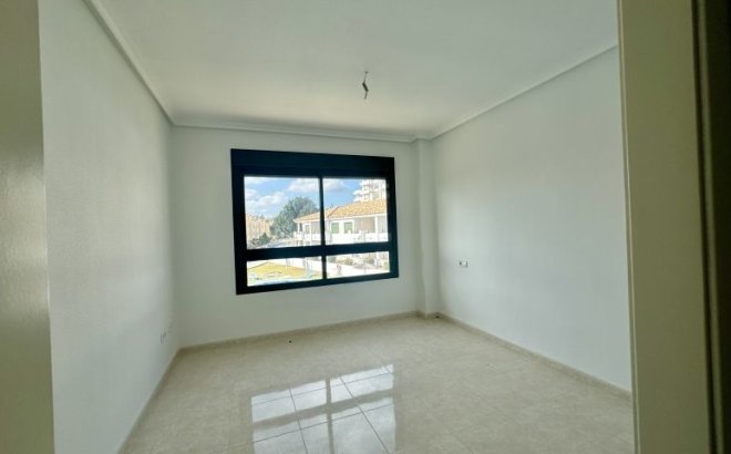 Resale - Apartment -
Orihuela Costa - Costa Blanca