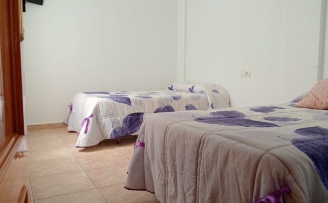 Resale - Villa -
Pilar de la Horadada - Costa Blanca