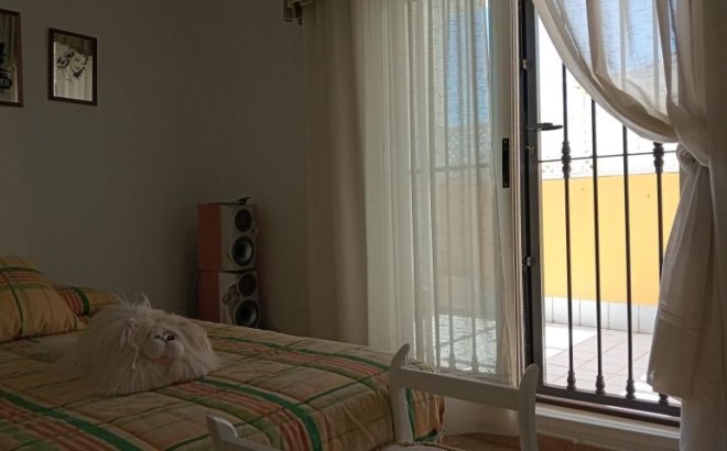 Resale - Villa -
Pilar de la Horadada - Costa Blanca