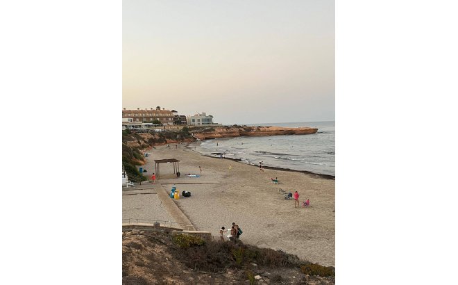 Resale - Apartment -
Pilar de la Horadada - La Torre De La Horadada