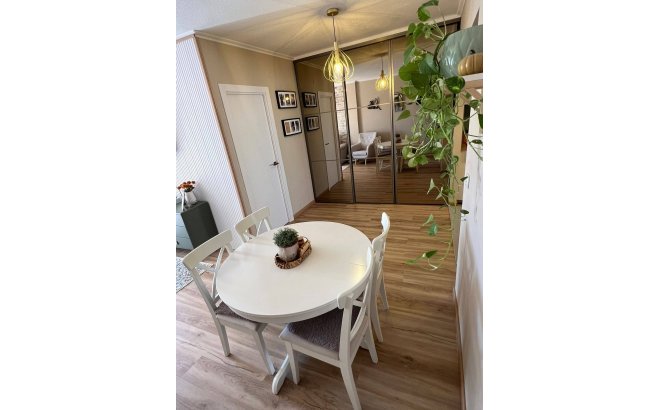 Resale - Apartment -
Pilar de la Horadada - La Torre De La Horadada