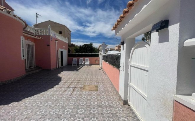 Revente - Villa -
Orihuela Costa - Playa Flamenca