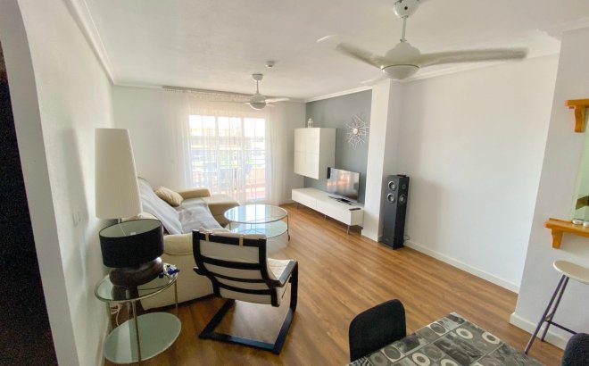 Resale - Apartment -
Mil Palmeras - Costa Blanca