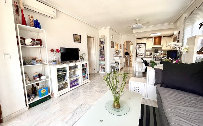 Revente - Appartement -
Villamartin - Costa Blanca