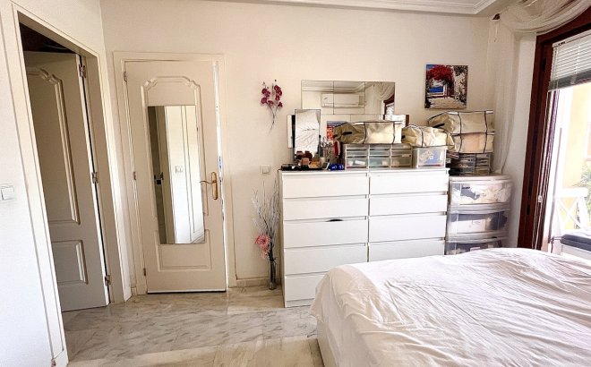 Revente - Appartement -
Villamartin - Costa Blanca