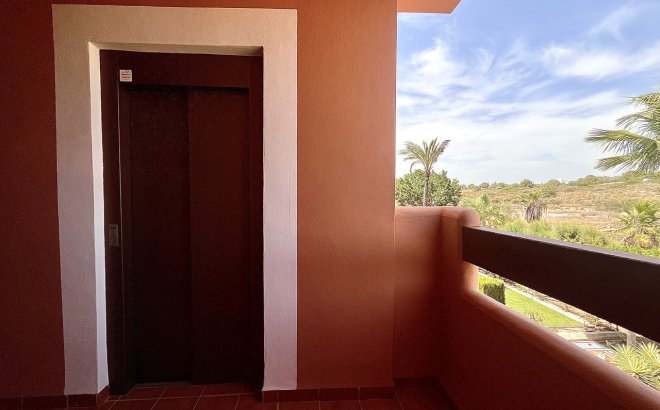 Revente - Appartement -
Villamartin - Costa Blanca