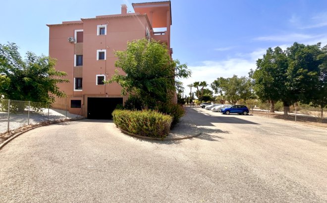 Revente - Appartement -
Villamartin - Costa Blanca