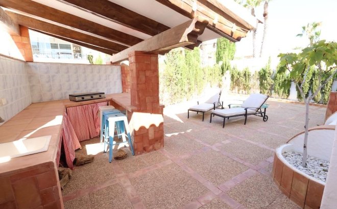 Resale - Villa -
Orihuela Costa - Costa Blanca
