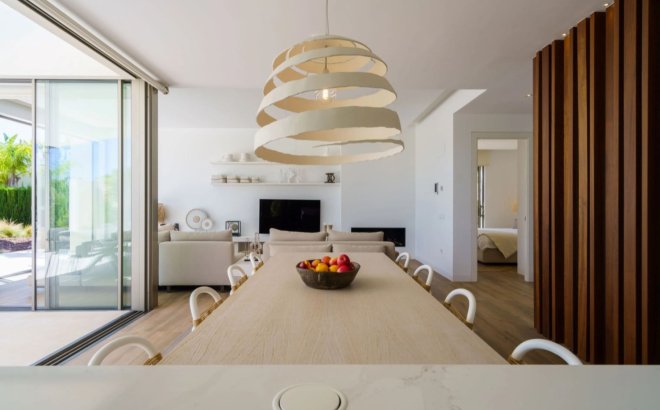 Resale - Villa -
San Miguel de Salinas - Inland