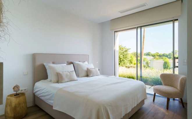 Resale - Villa -
San Miguel de Salinas - Inland