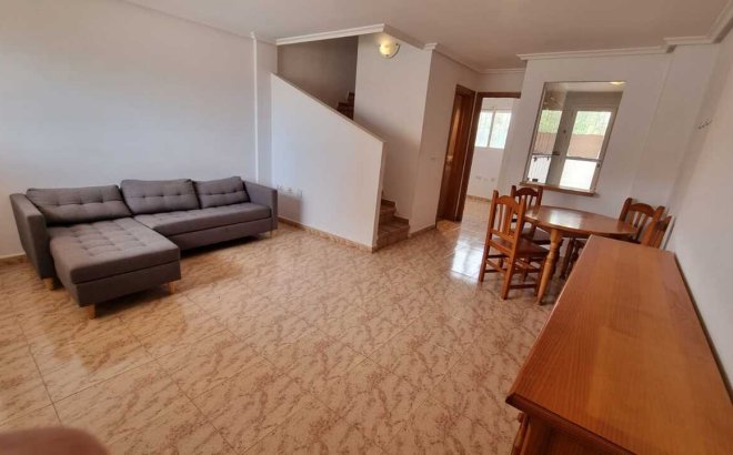 Herverkoop - Town House -
Playa Flamenca - Costa Blanca