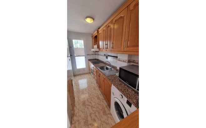 Herverkoop - Town House -
Playa Flamenca - Costa Blanca