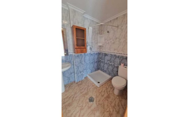 Herverkoop - Town House -
Playa Flamenca - Costa Blanca