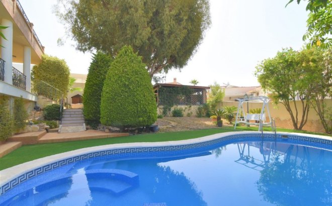 Herverkoop - Villa -
Ciudad Quesada - Costa Blanca