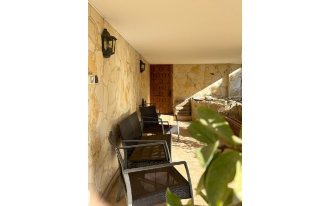 Herverkoop - Villa -
Ciudad Quesada - Costa Blanca