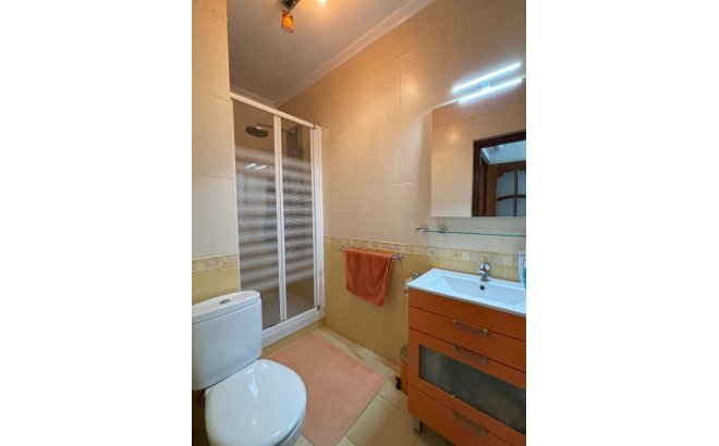 Herverkoop - Villa -
Ciudad Quesada - Costa Blanca