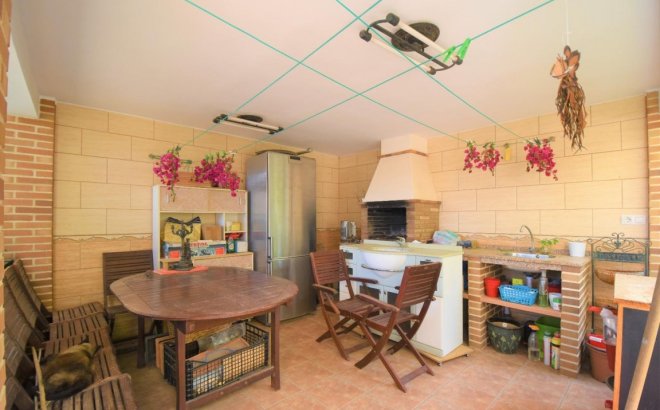 Herverkoop - Villa -
Ciudad Quesada - Costa Blanca