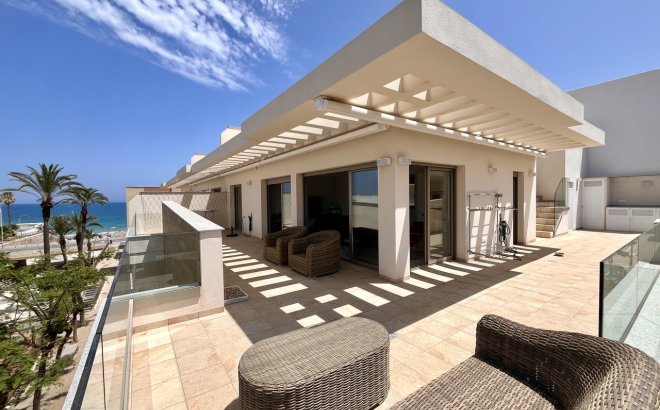 Resale - Penthouse -
Torre de la Horadada - Costa Blanca