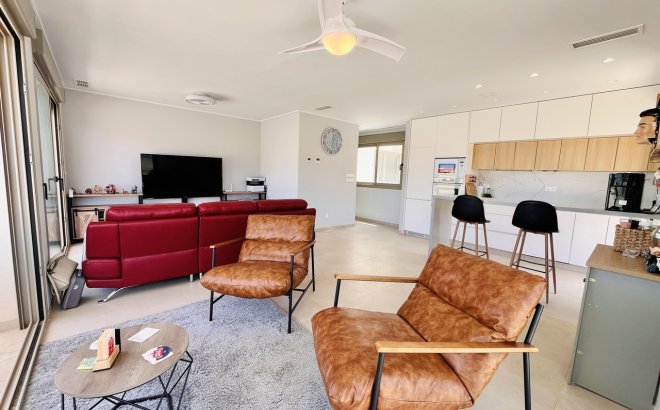 Resale - Penthouse -
Torre de la Horadada - Costa Blanca